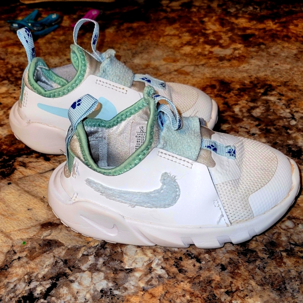 Nike Flex Runner 2 Lil "Summit White/Wolf Grey/Glacier Blue" Toddler Kids' Shoe